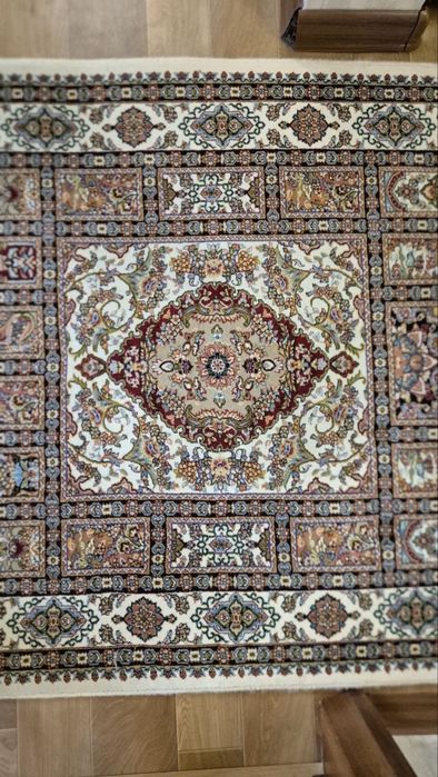 Продам ковры-дорожки 3 шт