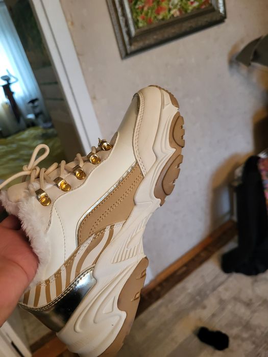 Продам 38 размер