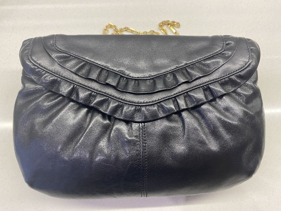 Продам дамскую сумочку