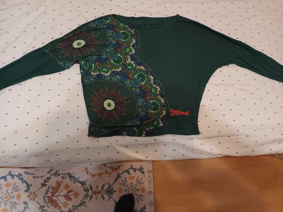 Блуза  Desigual,дънки Liu Jo момиче,яке Errea,раница+др.подаръци