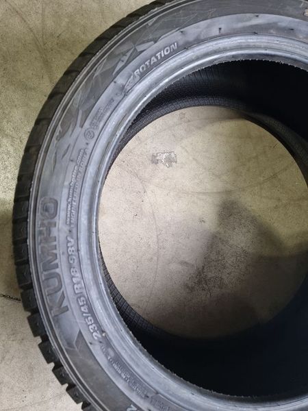 235/45/18 KUMHO 4бр
