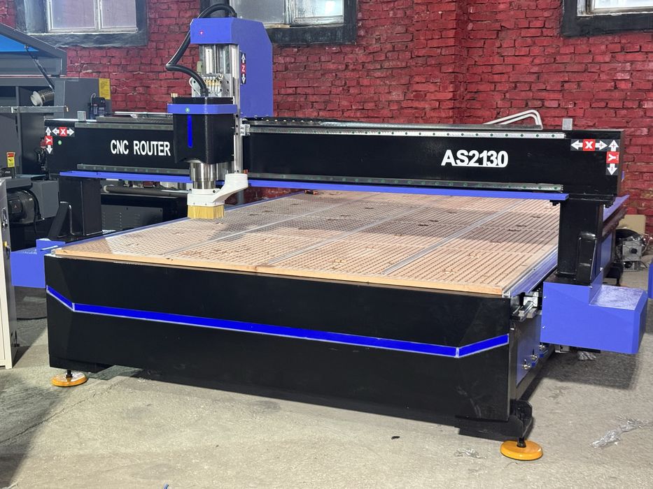 фрезерный гравировальный станок с чпу