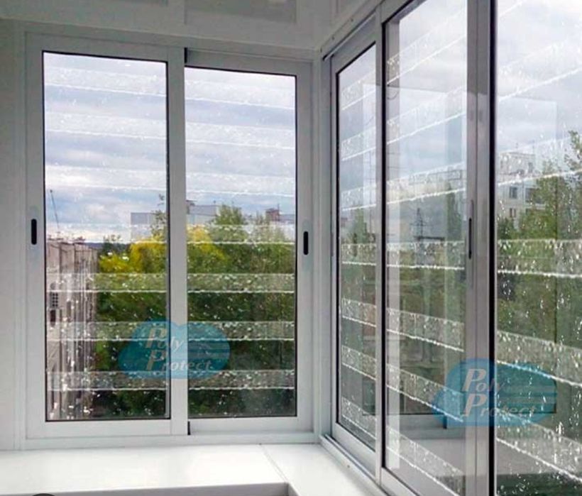 Прозрачный решотка