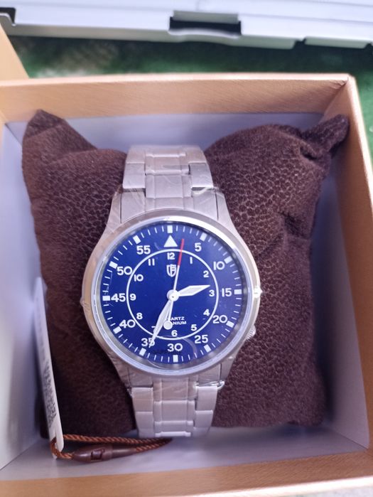 Титановые часы Berny T2566M