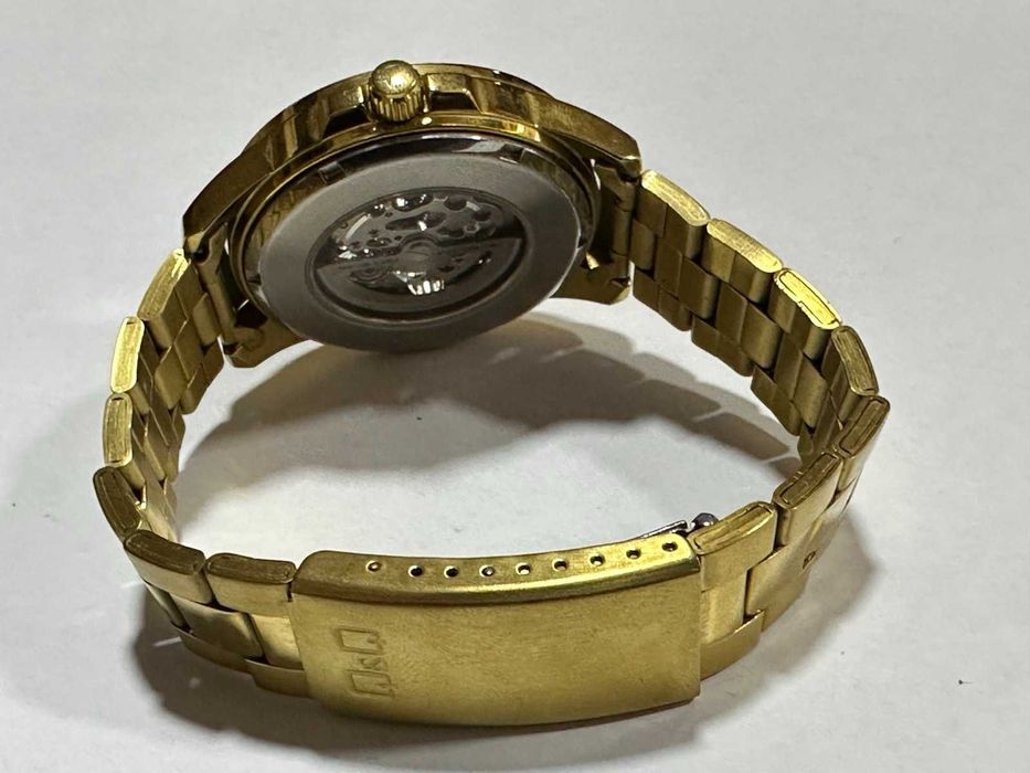 Мъжки автоматичен часовник Q&Q Superior Skeleton