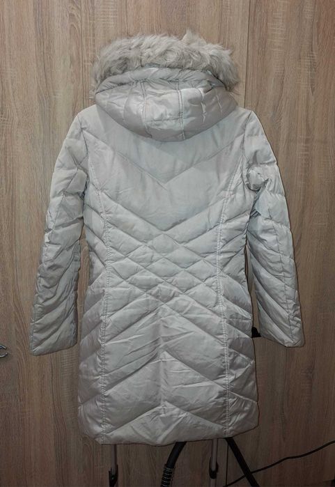 Geaca groasa cu puf de gasca mar.S