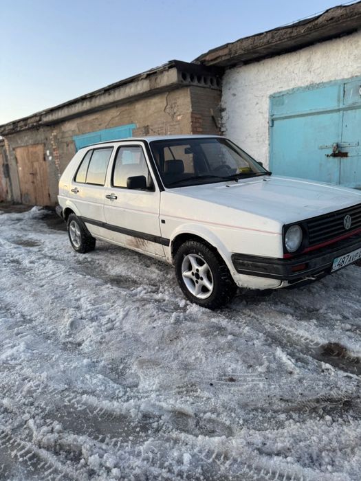 Гольф 2 в хорошем состоянии.