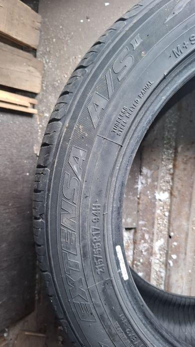 2 Шины TOYO 215/55/17