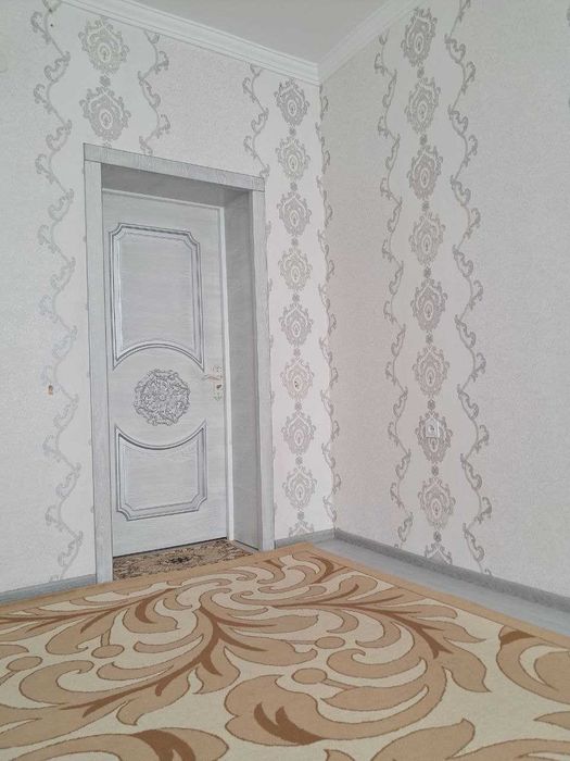 2 қаватли ҳовли срочна сотилади