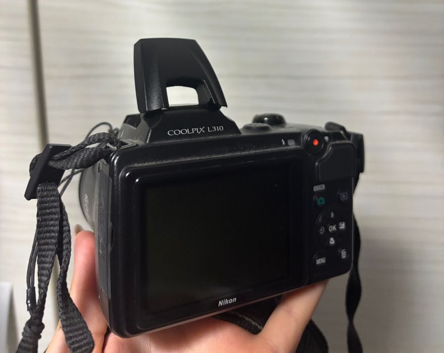 NIKON coolpix L310