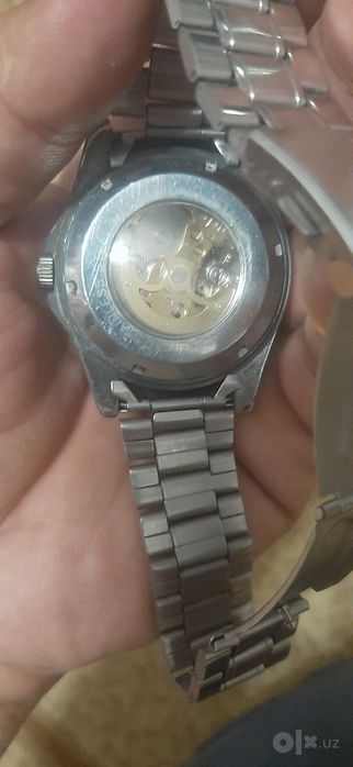 Срочно продам часы Tissot механика в нормальном состоянии