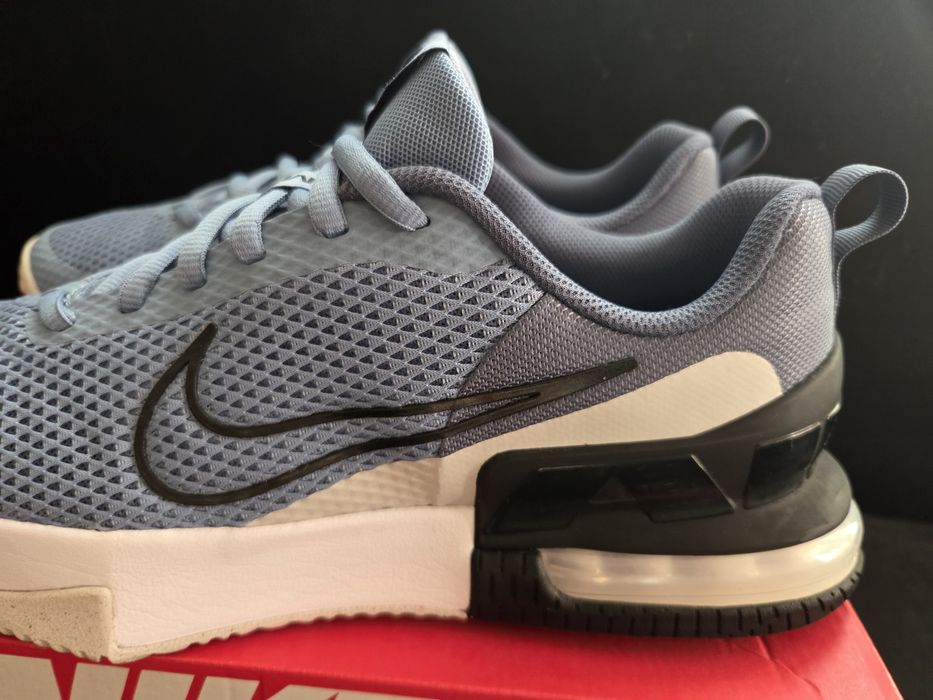 Nike Air Max 44,5 номер - оригинални мъжки маратонки