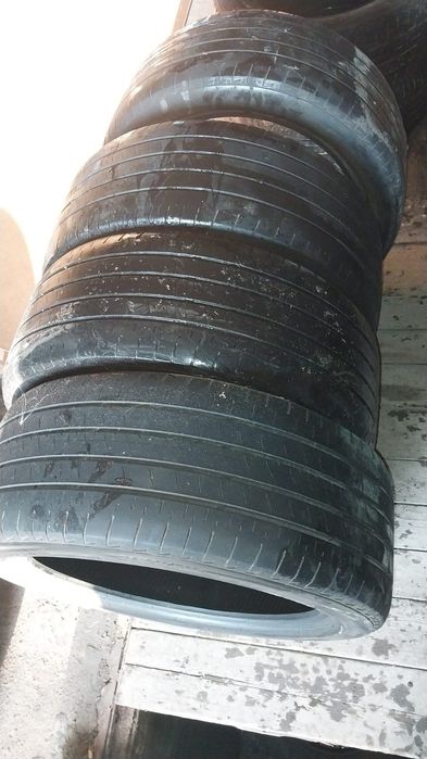 Bridgestone Бриджстоун 235/45/18 комплект