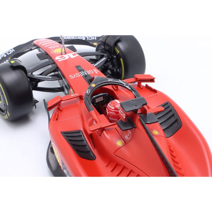 Формула 1 болид Bburago 1:18 F1 2023 Red Bull RB19; Ferrari SF23