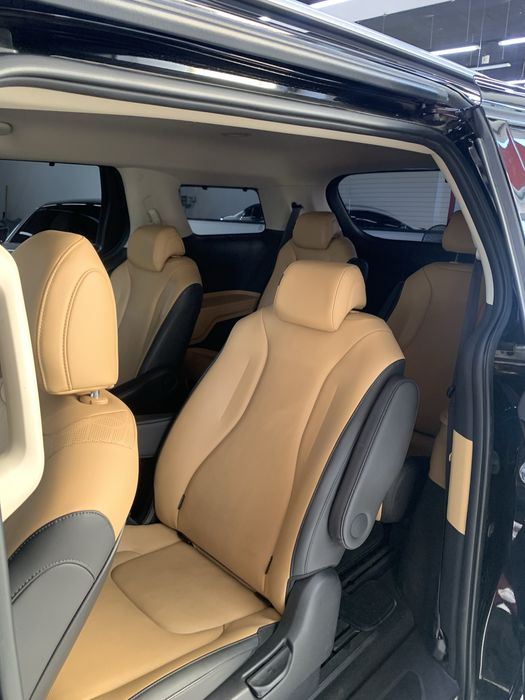Kia Carnival sotuvda