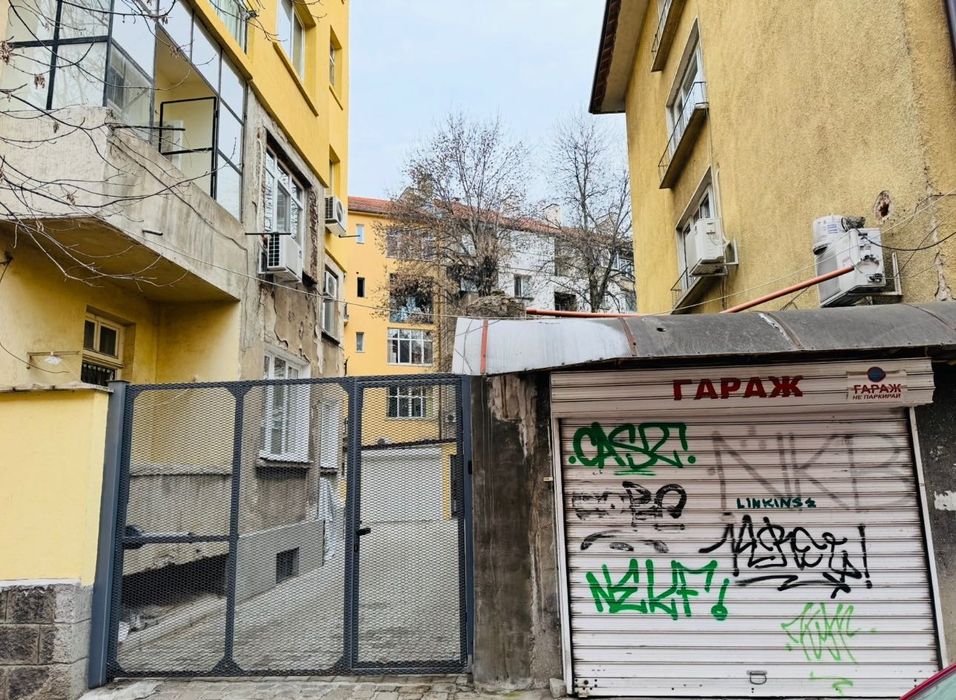 Продава се Гараж / Паркомясто в София, Център - 38 кв.м за 6 €/кв.м - Снимка #10