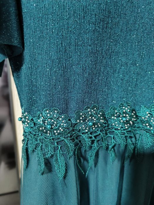 Дамски  рокли.