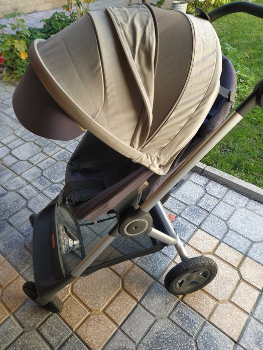 Бебешка количка stoke