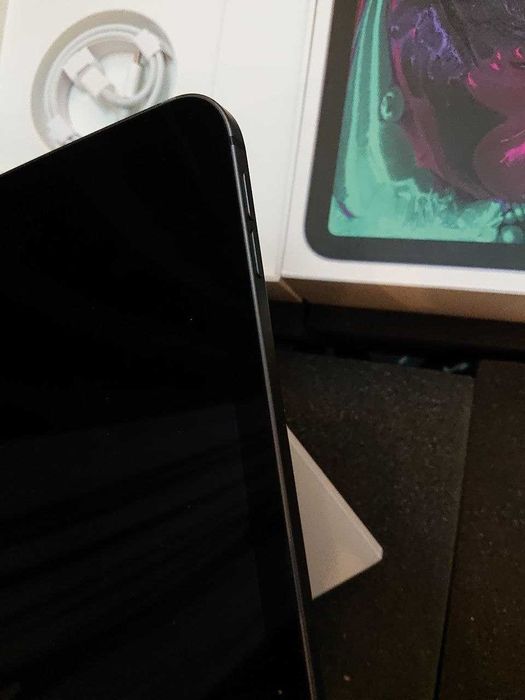 Apple Ipad Pro 11, 1st gen, 2018, 512gb, Wi-Fi + Sim karta.