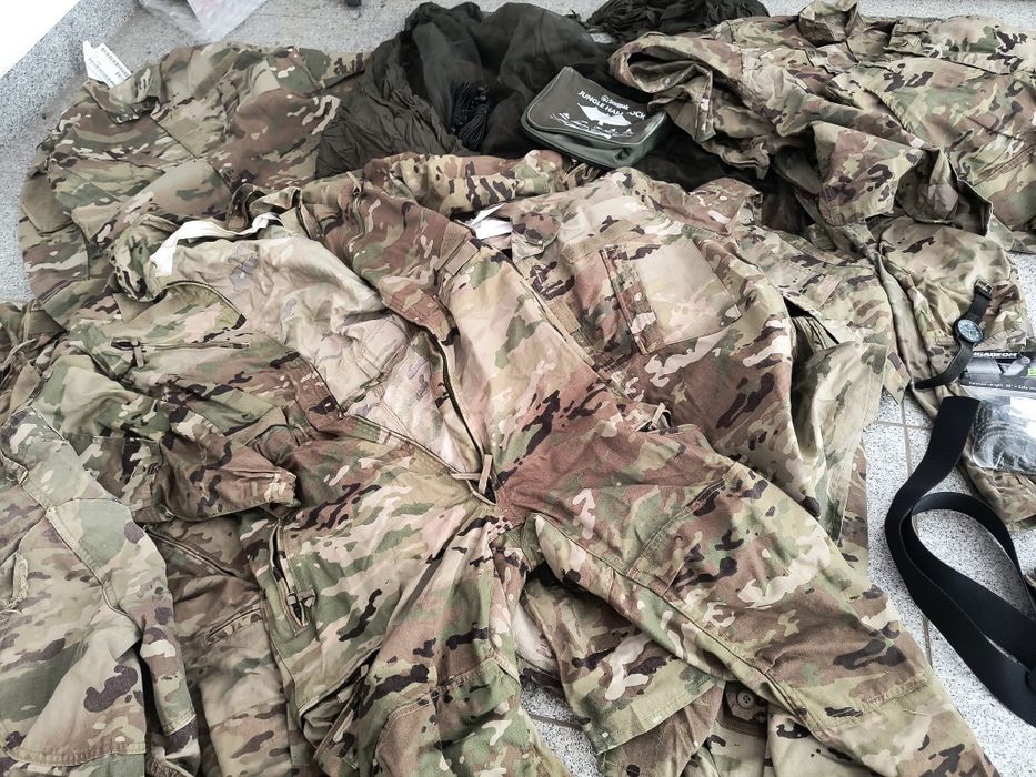 Airsoft екипировка оборудване консумативи