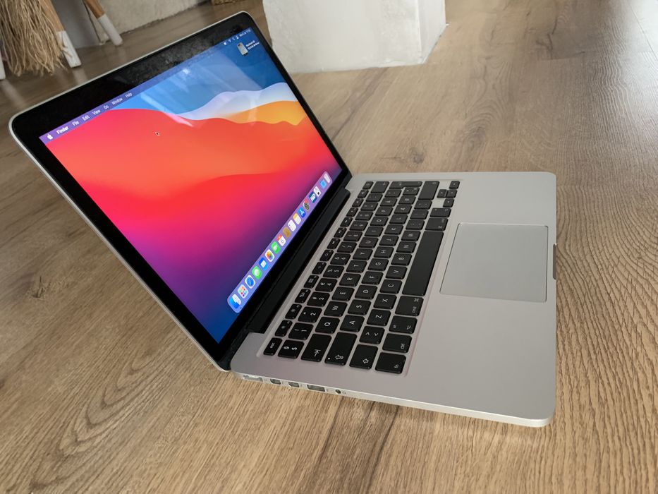 Laptop MacBook Pro A1502 Retina, intel i5, SSD