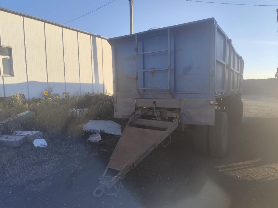 Продам прицеп от камаза