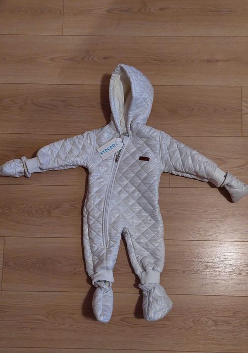 Зимен космонавт за бебе