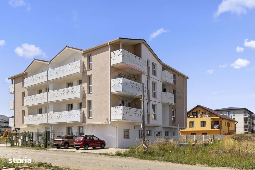 Apartament cu 3 camere de vânzare și parcare, bloc nou, zona Giroc — fotografia 2
