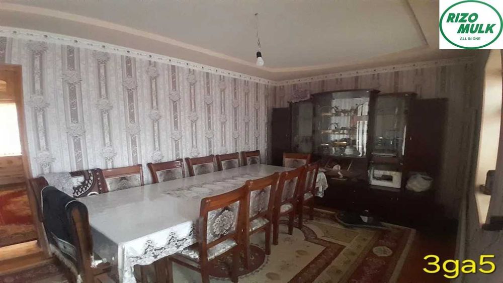 Назарбекда ховли сотилади. NR494/3