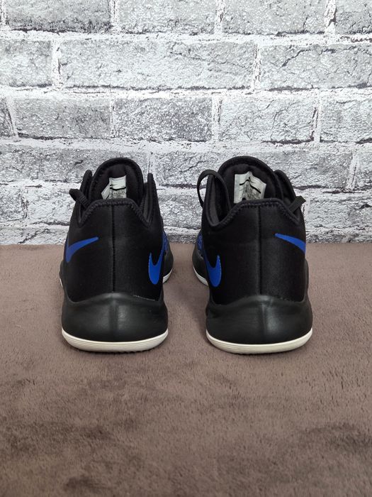 Nike Air Versitile 3 - размер 40