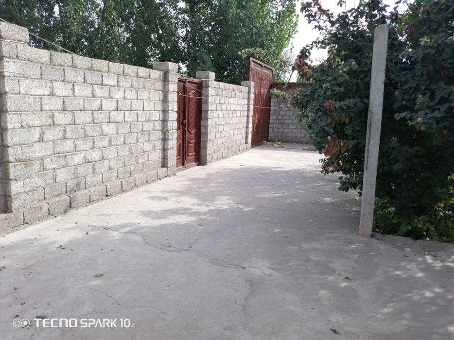 turar uy joy sotiladi