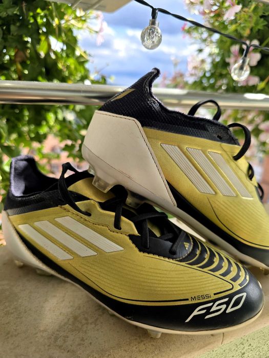 Детски бутонки Adidas