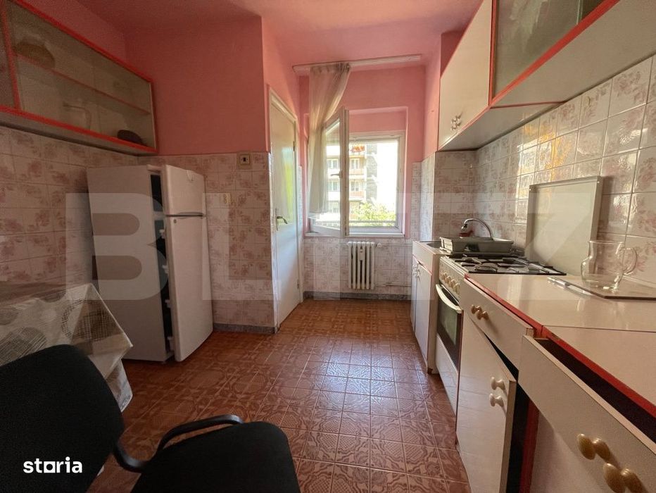 Apartament cu 3 camere de inchiriat, etaj 2 – Ultracentral