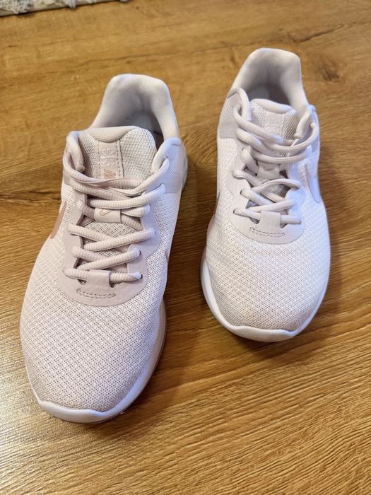Nike дамски маратонки