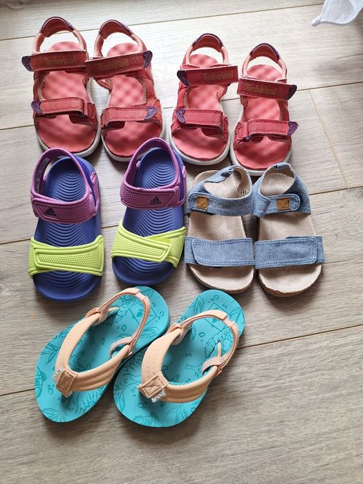 Детски летни обувки и сандали Roxy, Adidas, Timberland
