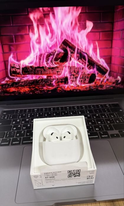 Наушники AirPods 4