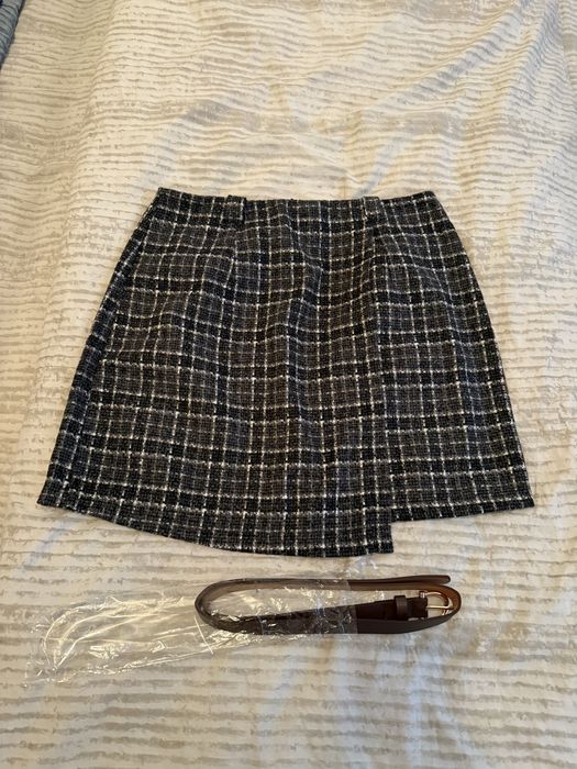 Чисто нова Дамска пола от букле размер S