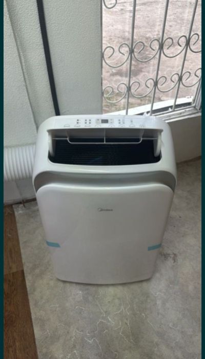 Мобильный кондиционер Midea