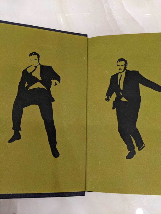Книга Спартак 1985 года