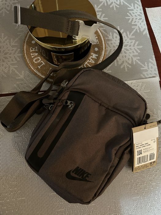 НОВ МОДЕЛ.NIKE/Найк !!!ОРИГИНАЛ!!! ESSENTIALS sportswear pack/чанта