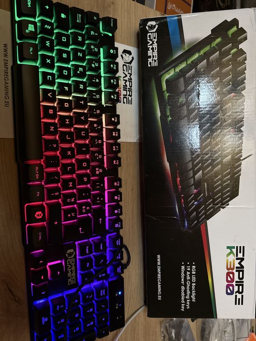 Tastatură PC EG K300-105 taste semi-mecanice,19 anti-ghosting LED RGB