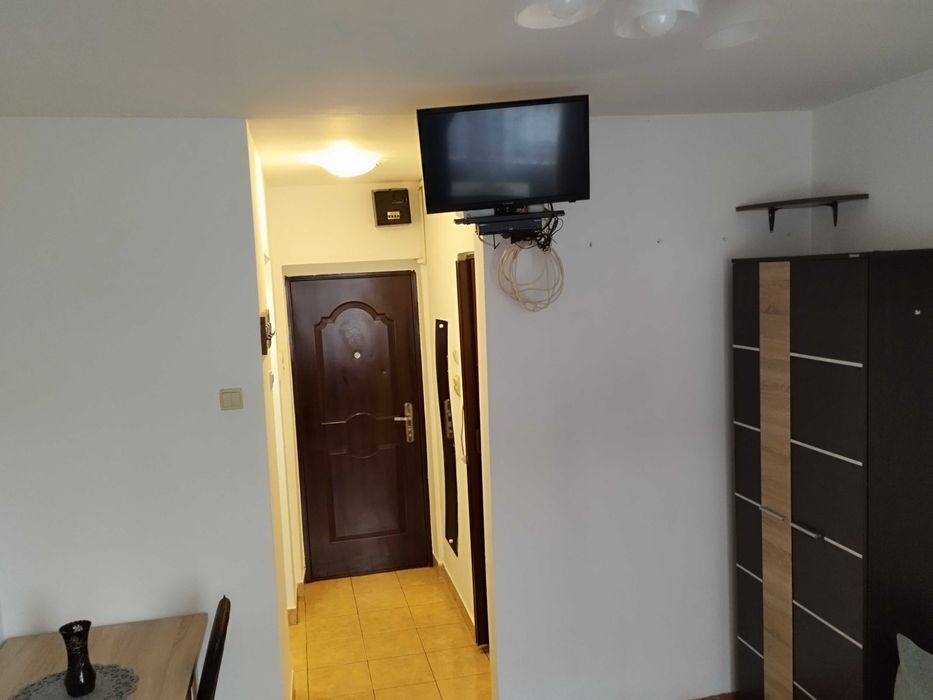 Chirie Garsoniera in 7 Noiembrie