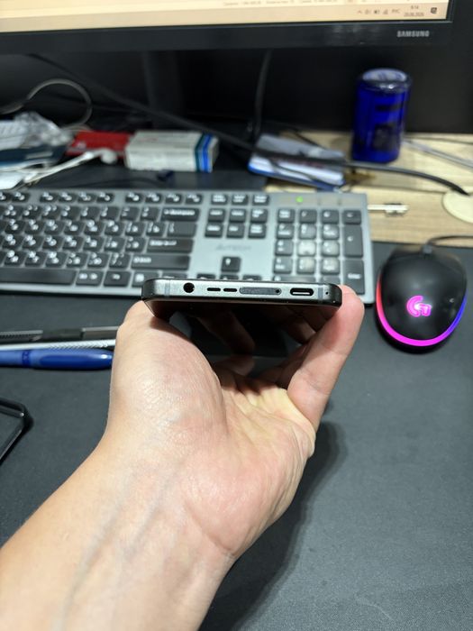 Asus ROG phone 8 pro