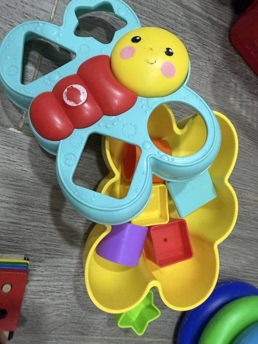 Развивающая игрушка сортер