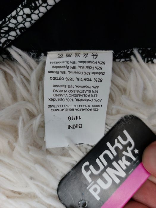 Продам купальник