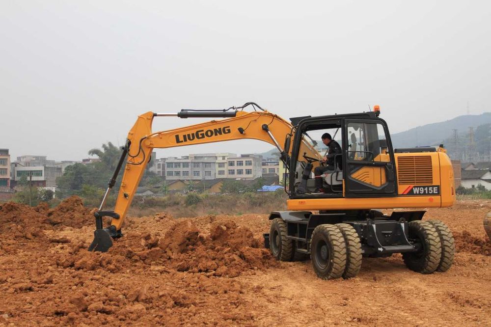 Колесный экскаватор Liugong W915E, Lizing/Kredit