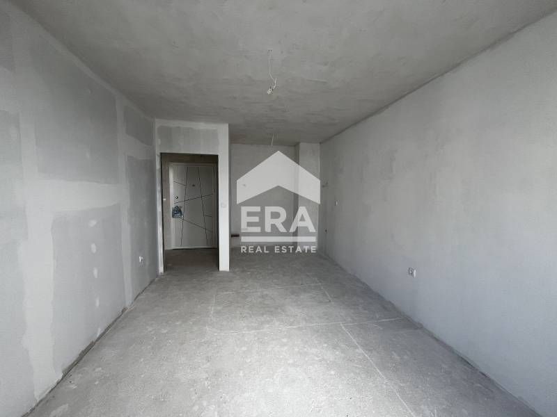 Двустаен ексклузивен апартамент за продажба, в нов комплекс Гардън Рез