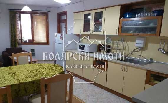 Продава се Тристаен апартамент в Горна Оряховица - 93 кв.м за 1334 €/кв.м - Снимка #1
