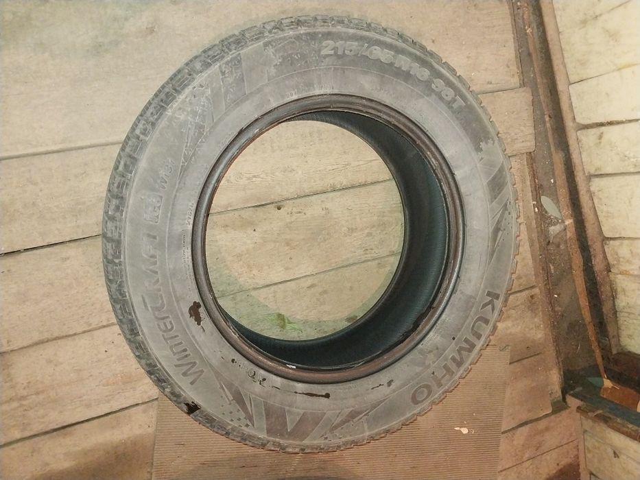 Продам зимние шины 216/65 16