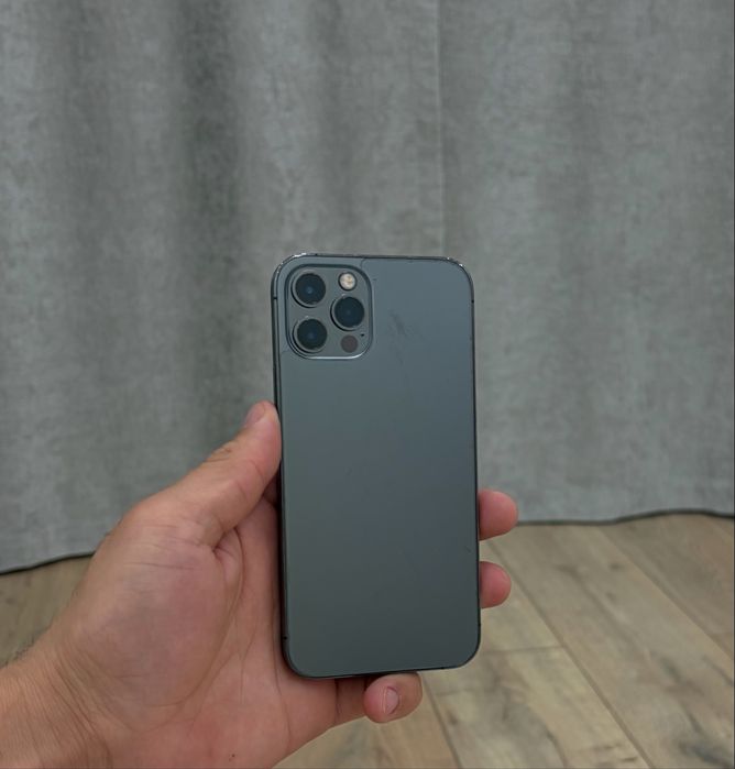 Продам iPhone 12 Pro 128 GB